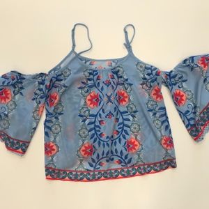 Women's clothing